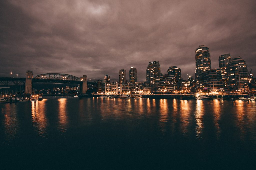 Vancouver in Style: A Luxury Limo Tour of the West Coast Gem