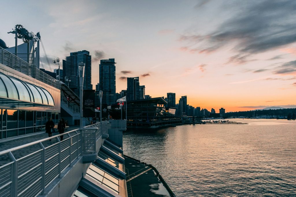 Luxury on Wheels: The Ultimate Vancouver to Whistler Limo Experience