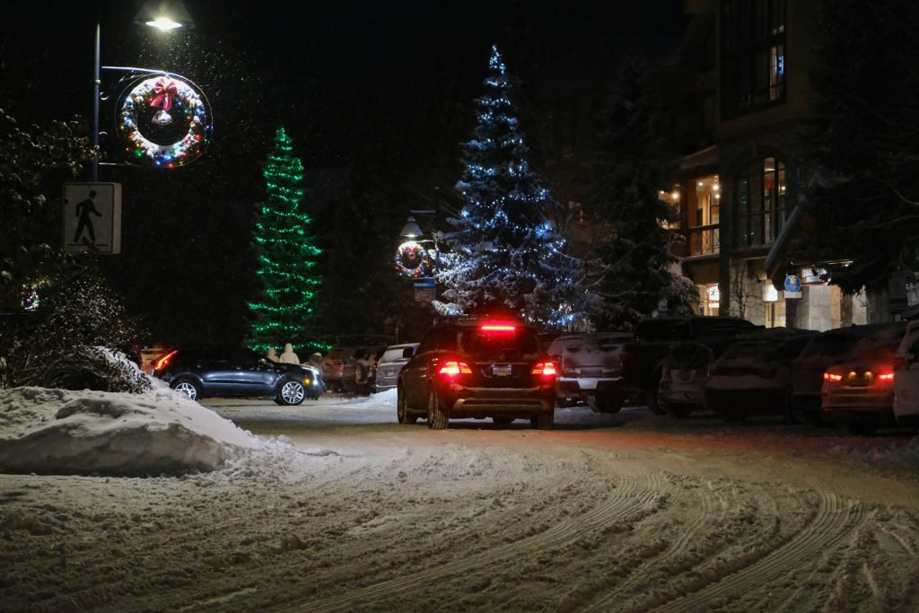 Ride in Style: Book a Luxurious Limousine to Whistler This Christmas